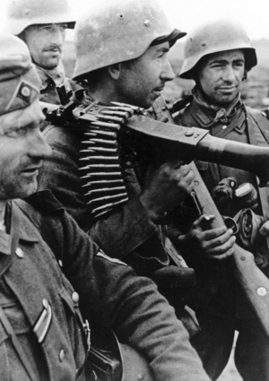 WW2 - German Wehrmacht 1943 (photo)