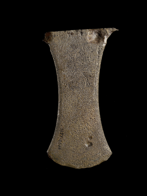 Flat copper alloy axe with concave sides (copper alloy)