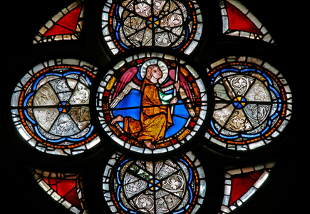 Window w11 depicting an angel (stained glass)