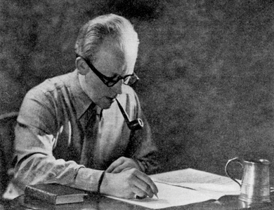 Alan Rawsthorne composing.
