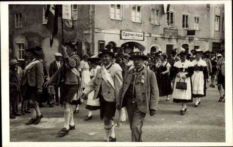 Schongau Oberbayern, costume festival, cigar house (postcard)