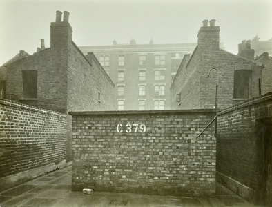 33-37 Russia Lane, Bethnal Green, 1944 (b/w photo)