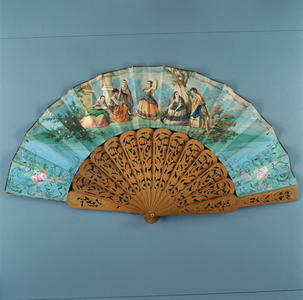 Spanish fan illustration of gypsies