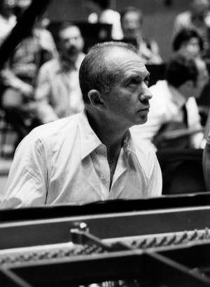 Munich Philharmonic Orchestra 1987 Alexis Weissenberg, pianist, 1987 (photo)