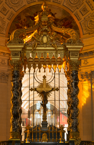 The altar of the dome of the Invalides (1670), Paris (photograph)
