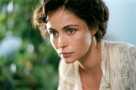 Emmanuelle Beart, Sentimental Destinies, 2000 (film still)