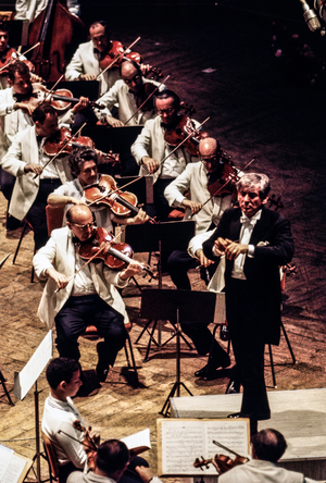 Leonard Bernstein conducts the Israel Philharmonic Orchestra in a concert in Jerusalem, 1968 (photo)