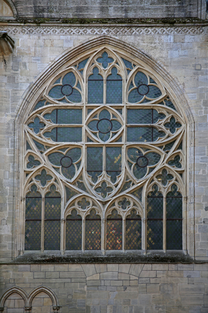 Bayeux cathedral: rose window in the nave (photo)