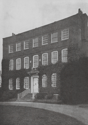 Eggington Manor, Beds (b/w photo)