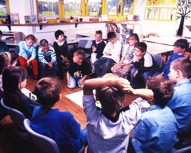 Elementary school with preschool 1996 DEU, Germany, Iserlohn The lessons …, 1996 (photo)