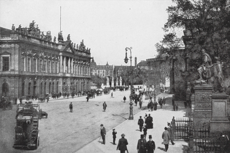 Berlin: Das Zeughaus (b/w photo)