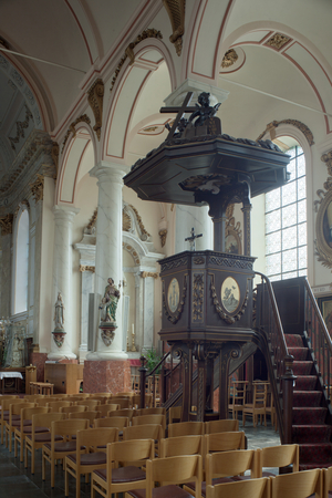 Parish church (Onze-Lieve-Vrouw Hemelvaartkerk). Interior.