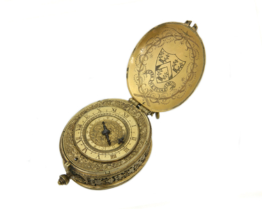 Oval watch, by Robert Grinkin, London, c.1625 (brass & gilt)