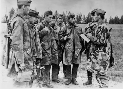 State-owned soldiers on the Eastern Front (b/w photo)