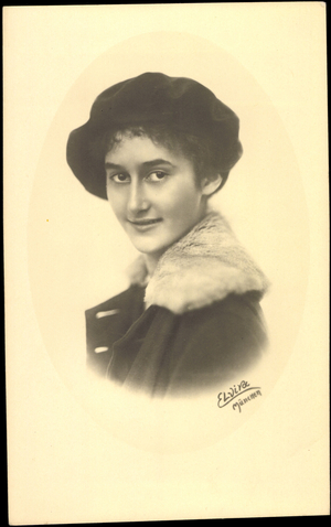 Ak Princess Sophie of Luxembourg, hat, coat, fur collar (b/w photo)