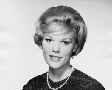 Portrait of a young woman smiling