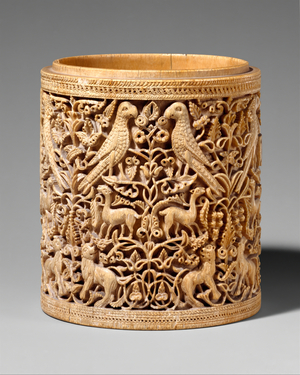 Pyxis, c.950–75 (ivory)