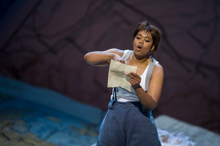 Pretty Yende as Marie (photo)