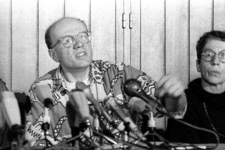 Ralf Fücks (Germany The Green Spokesman Federal Executive Committee) during a press conference..., 1989 (photo)