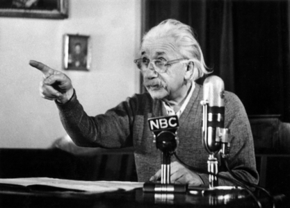 Albert Einstein warning against the production of the H bomb, during tv-conference on February 17, 1950 (b/w photo)