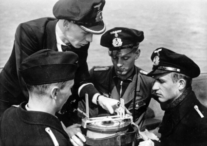 II. WK - Kriegsmarine - Training, 1943 (photo)