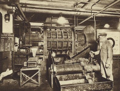 Mixer in which rubber and other ingredients for manufacturing motor tyres are combined (b/w photo)