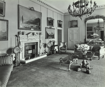 Admiralty, Whitehall, Westminster LB: drawing room, 1934 (b/w photo)