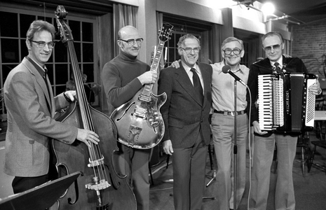Oslo 1979-01: DO YOU REMEMBER? From recording to the popular television programs "Do you remember?" …, 1979 (photo)