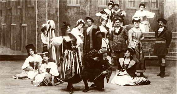 GILBERT & SULLIVAN -
