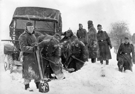 II. WK - Wehrmacht - Motorized Troops, 1941 (photo)