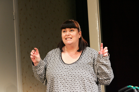 Carmel Morgan 's play (photo)