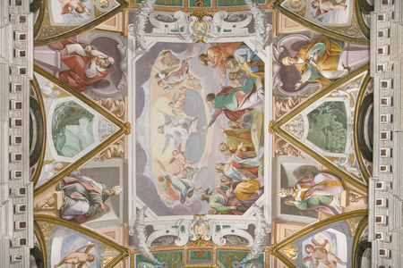 Vault with frescoes (fresco)