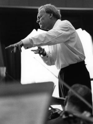 1962 André Cluytens, conductor, 1962 (photo)
