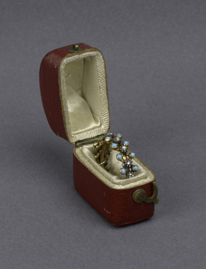 Engagement ring given to Harriet Westbrook by Percy Bysshe Shelley (mixed media)