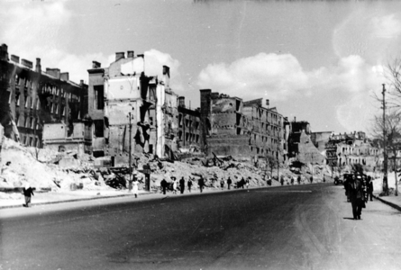 II. WK, Eastern Front, Kiev, 1942 (photo)