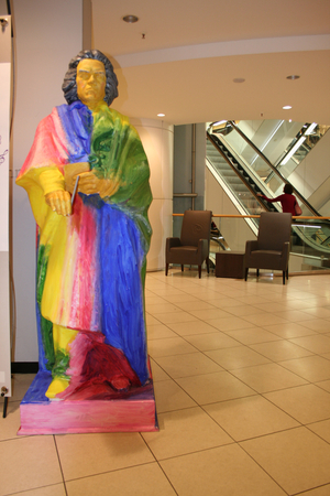 Ludwig van Beethoven,  decorated  statue