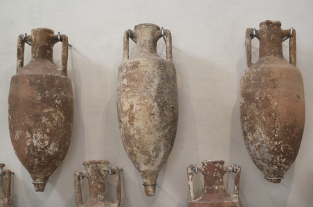 Italic amphorae, 2nd-1st centuries BC (pottery)