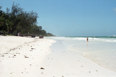 Tourists on Diani Beach in Kenya, landscape travel Africa Kenya kbneg xsp xmk..., 1997 (photo)