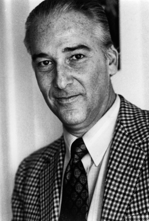 Jose Luis de Villalonga