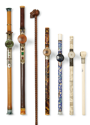 Group of Chinese opium pipes, 19th and 20th century (photo)