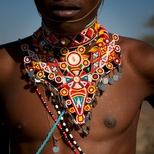 Samburu tribesman morane decoration, Samburu county, Samburu national reserve, Kenya, Africa (photo)
