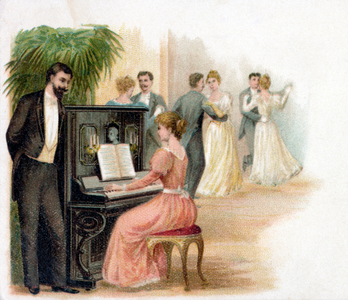 Piano recital with dancing