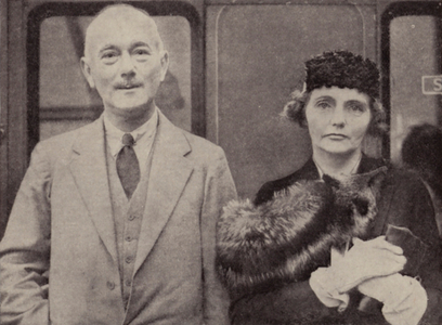 British diplomat, Sir Hughe Knatchbull-Hugessen and his wife, Mary Gordon-Gilmour (b/w photo)