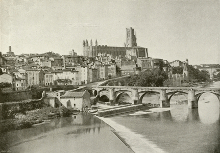 Albi, Vue du Vieux Pont (b/w photo)