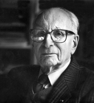 Claude Levi-Strauss, social anthropologist, Paris (1991) (photo)