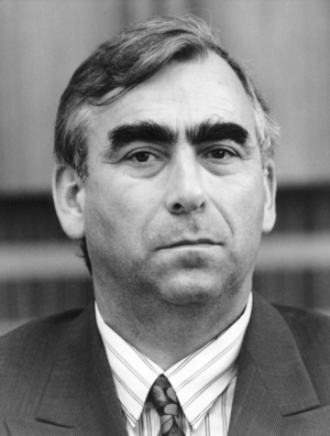 Dr. Theo Waigel, ca. 1991 (photo)