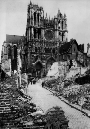 II. WK, Western Front, Amiens, 1940 (photo)