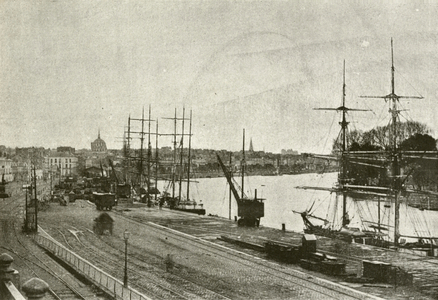 Nantes, La Fosse (b/w photo)