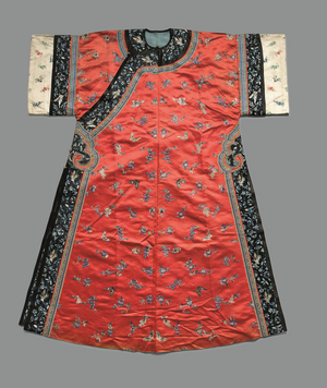 A red-ground silk embroidered informal robe, 19th century