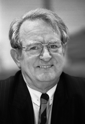 Johannes Rau at SPD-NRW state party conference, 1990 (photo)